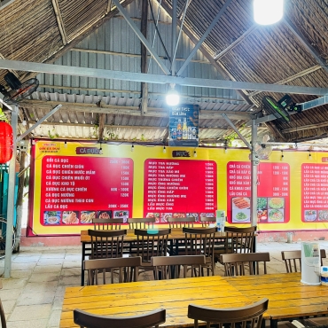 "Gỏi Cá Đục Nằm Trên Cục Đá" – Câu Chuyện Về Một Huyền Thoại Ẩm Thực Tại Bà Rịa