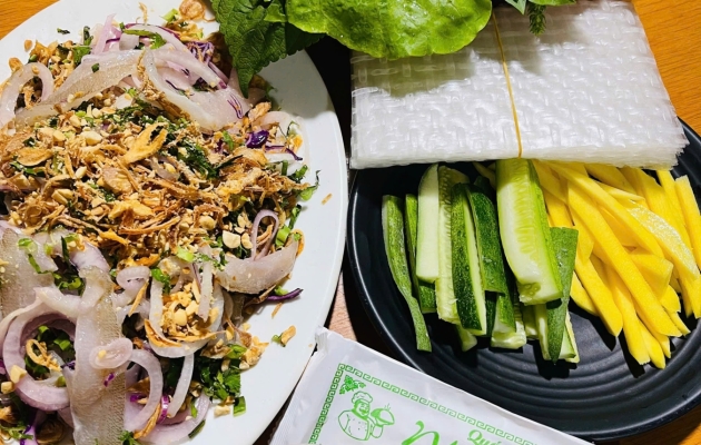 ĐẶC SẢN GỎI CÁ ĐỤC