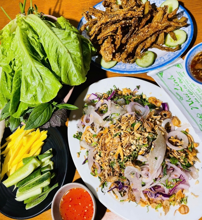 Ẩm Thực Như Linh - Đặc Sản Gỏi Cá Đục